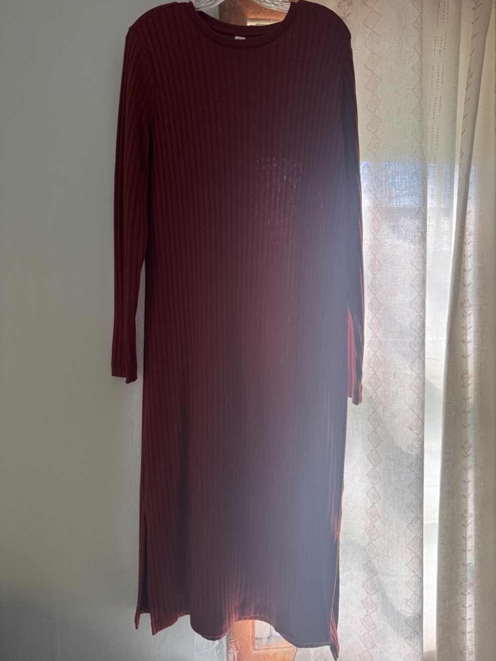 Old Navy Long Sleeve Ribbed Midi Dress - Burgundy